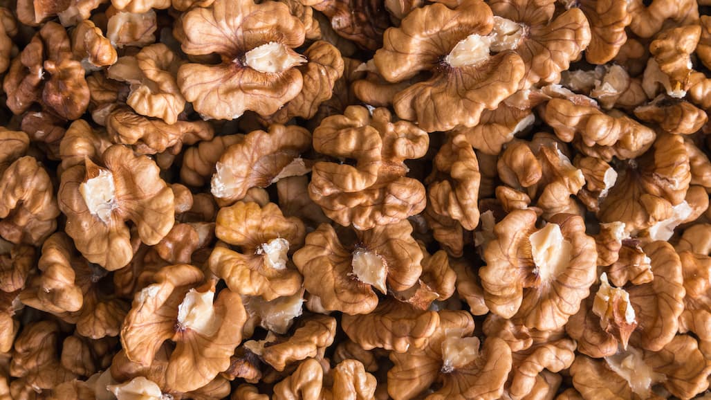 Rabobank Reports Slowdown in International Walnut Trade and Production Expansion
